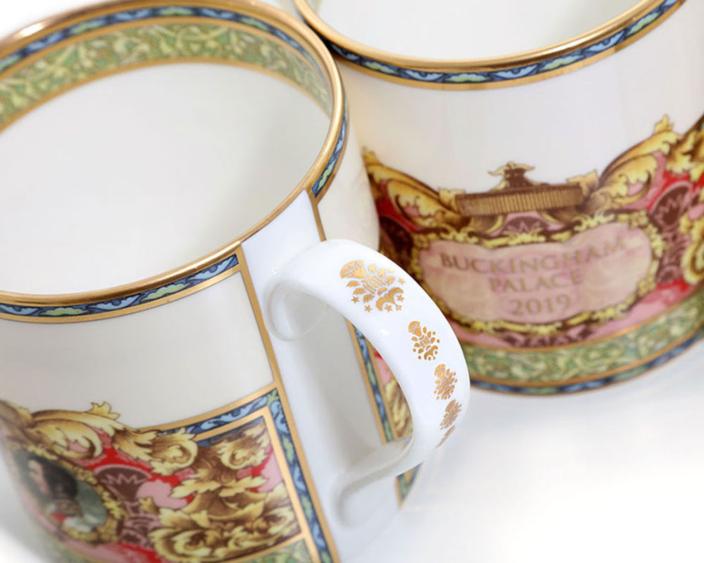 Memory Lane buckingham palace mugs